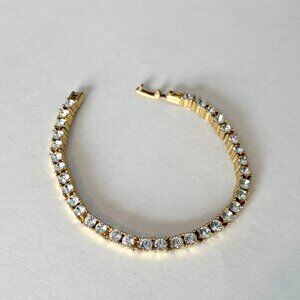 Vtg rhinestone gold tone tennis bracelet